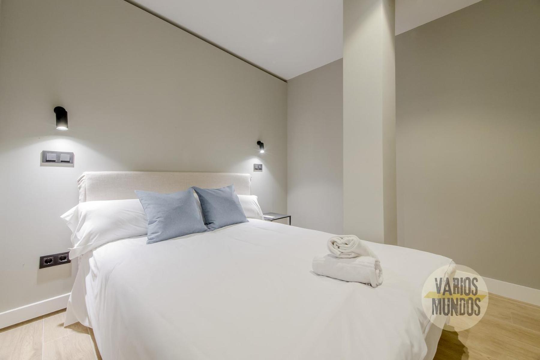 Urban And Central Apt 5Pax En Calle Silva-Gran Via E2 マドリード エクステリア 写真