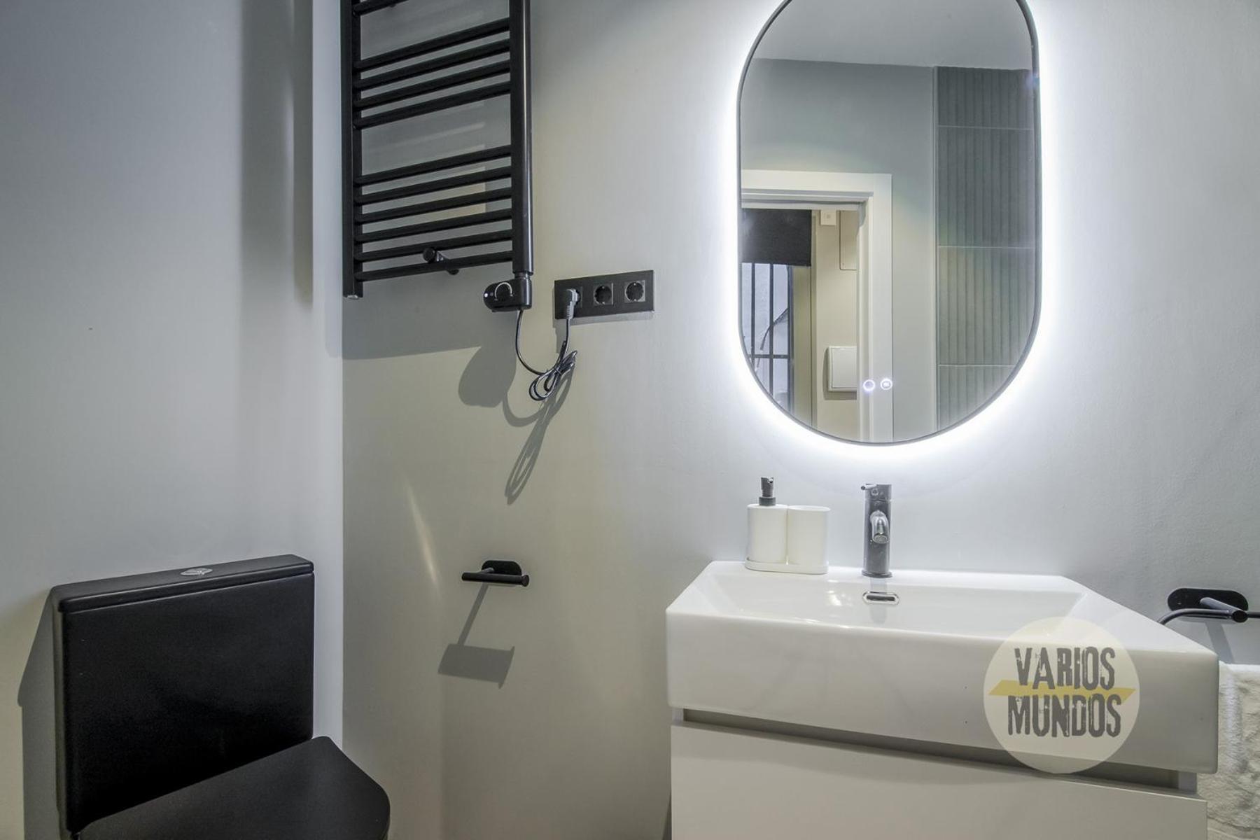 Urban And Central Apt 5Pax En Calle Silva-Gran Via E2 マドリード エクステリア 写真