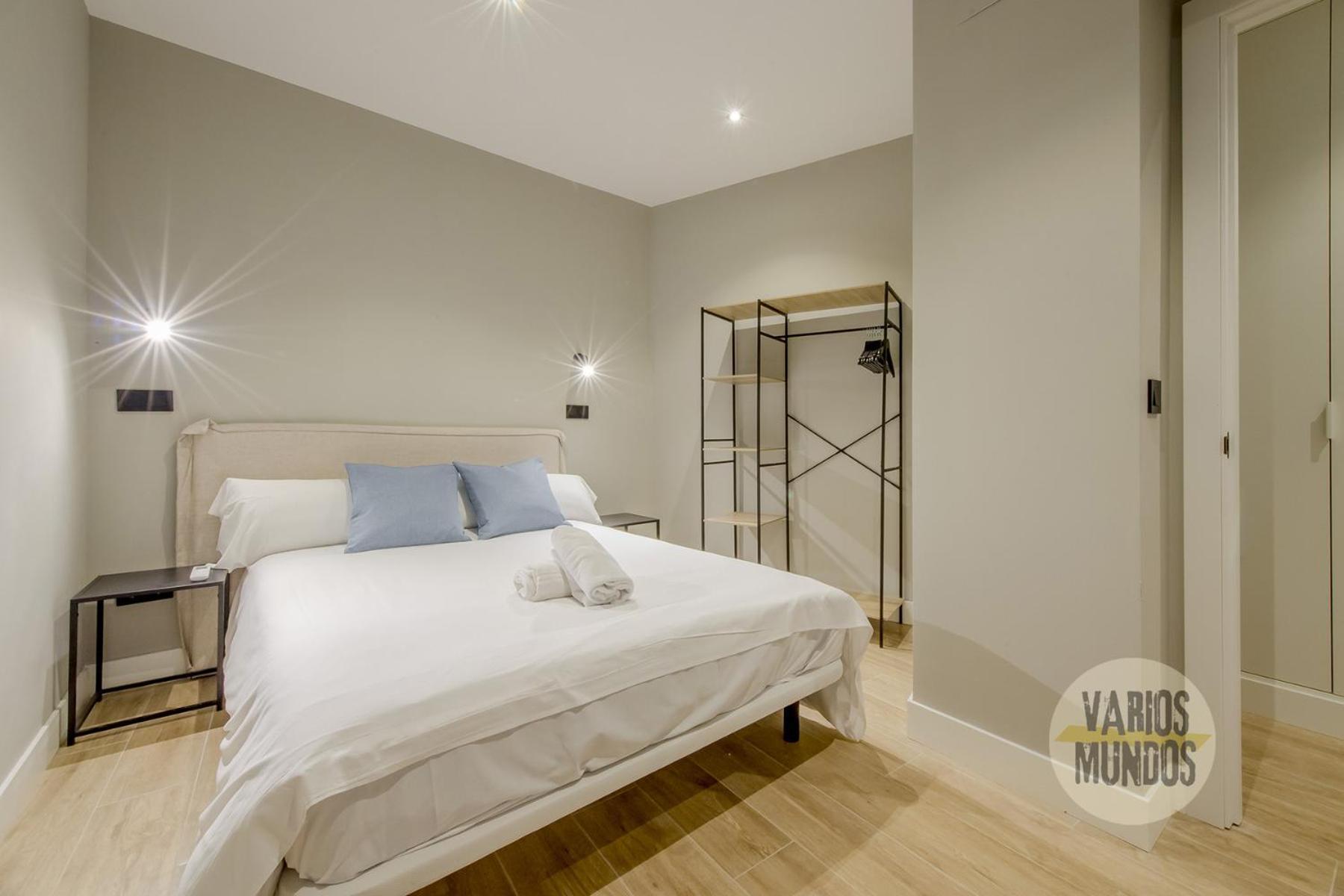 Urban And Central Apt 5Pax En Calle Silva-Gran Via E2 マドリード エクステリア 写真